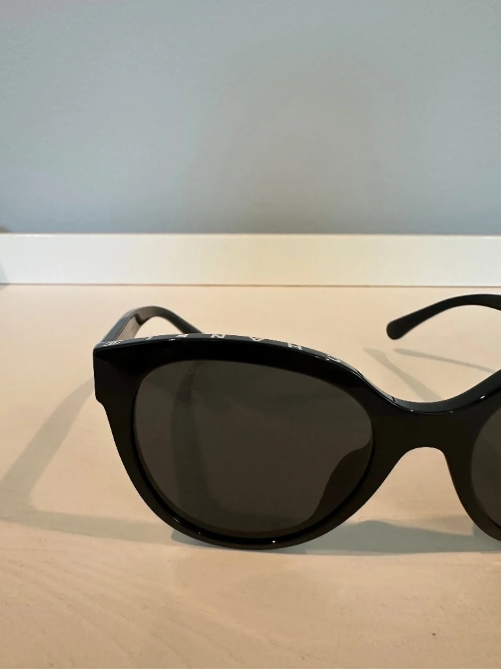 CHANEL Black Butterfly Cat Eye Sunglasses w/ Case
